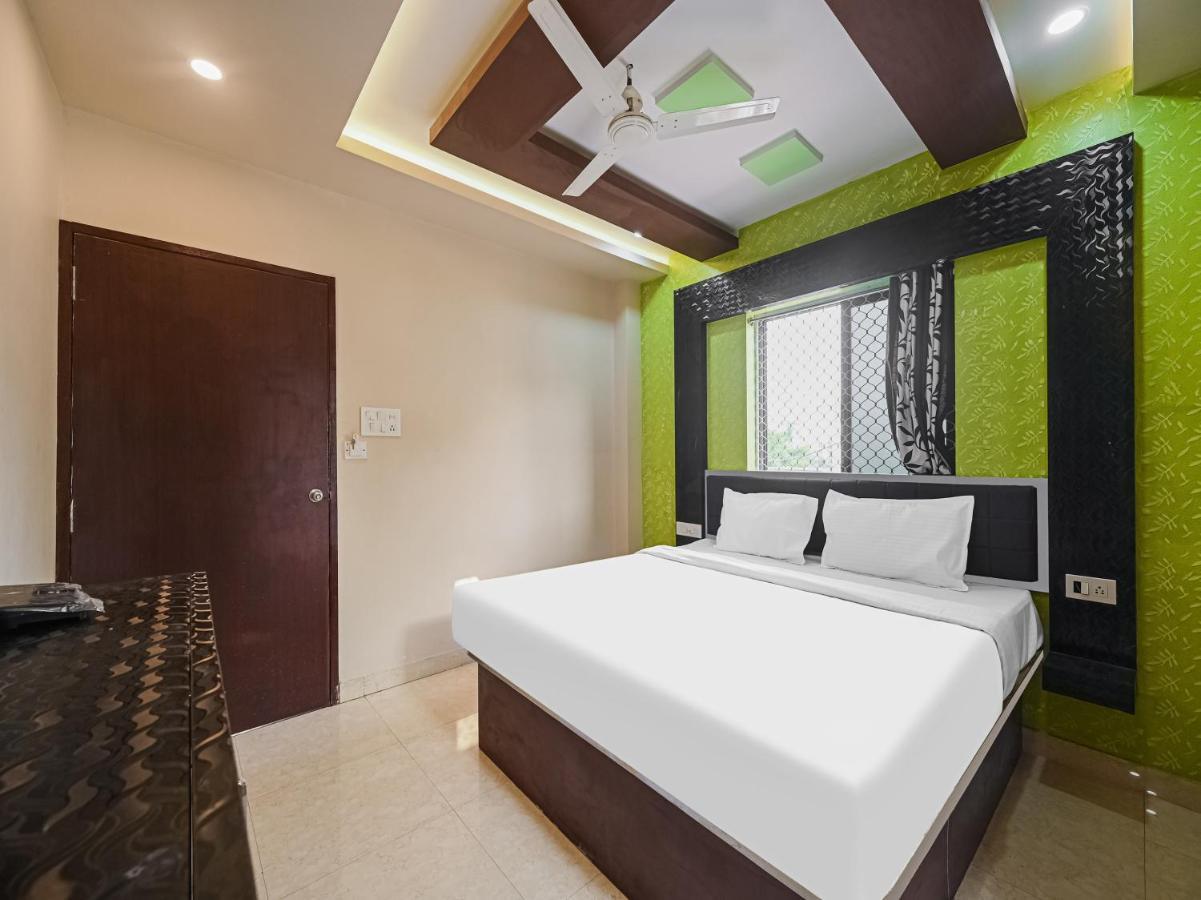 Capital O 84066 Hotel Damodar Palace プリ エクステリア 写真