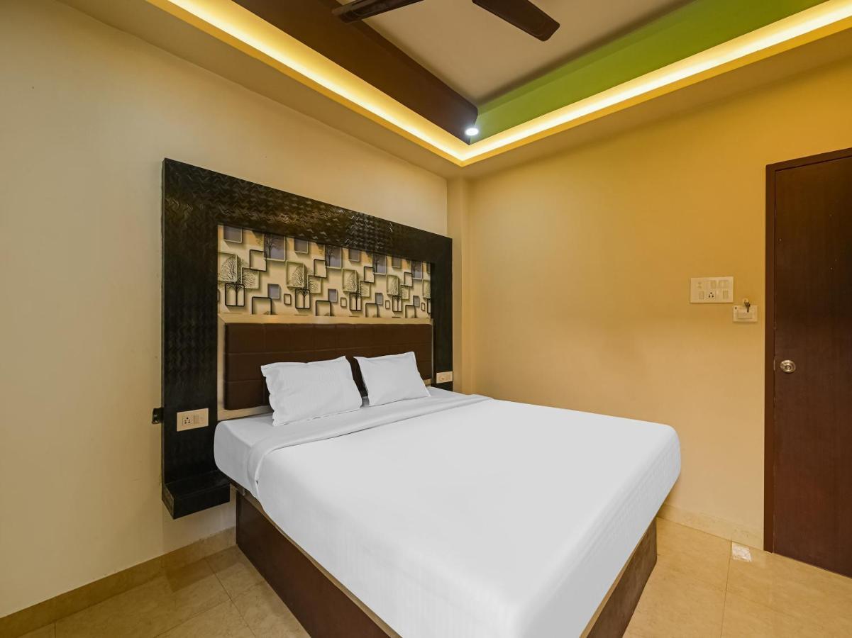Capital O 84066 Hotel Damodar Palace プリ エクステリア 写真